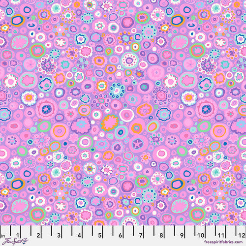 Kaffe Fassett Collective Aug 2025 - Paper Weight Lavender PWGP020