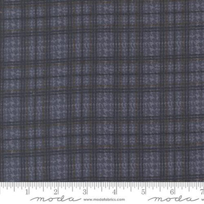 Moda Fabrics - Prairie Gatherings Flannel Bundle (8 fabrics)